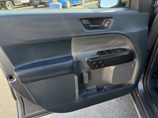 Certified 2025 Ford Maverick Lobo image 11