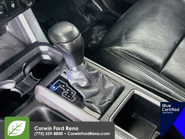 Used 2020 Toyota Tacoma TRD Off-Road w/ TRD Premium Off Road Package AWD/4WD image 21