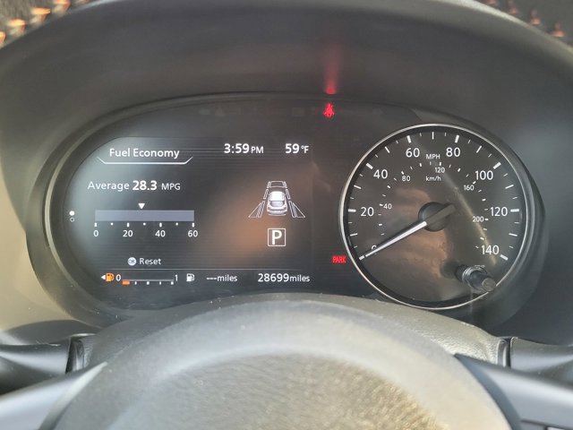 Used 2023 Nissan Kicks SR w/ Exterior Package image 24