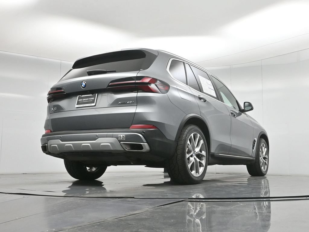 Used 2024 BMW X5 xDrive40i AWD/4WD image 51