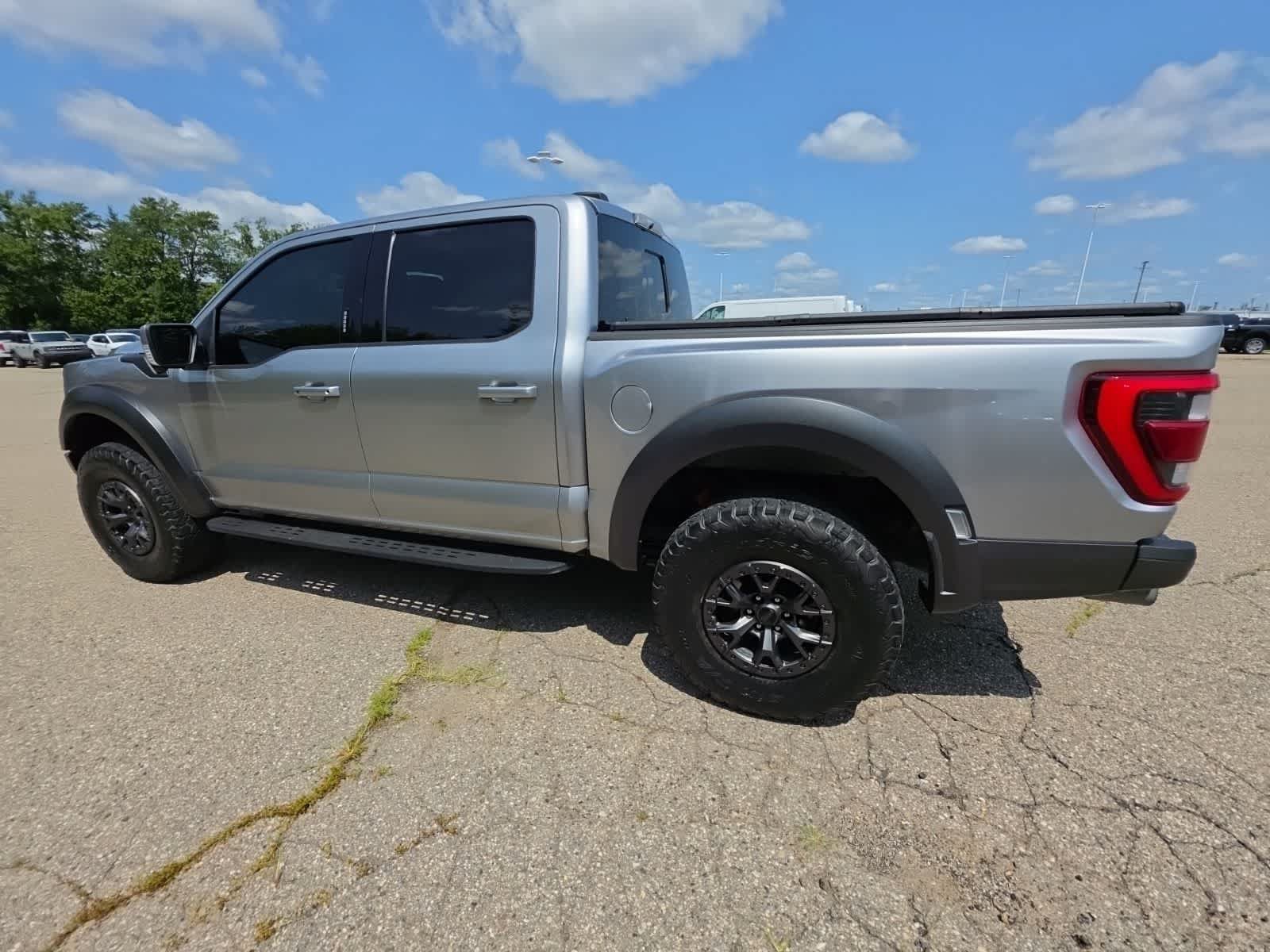 Certified 2022 Ford F150 Raptor w/ Raptor 37 Performance Package AWD/4WD image 13
