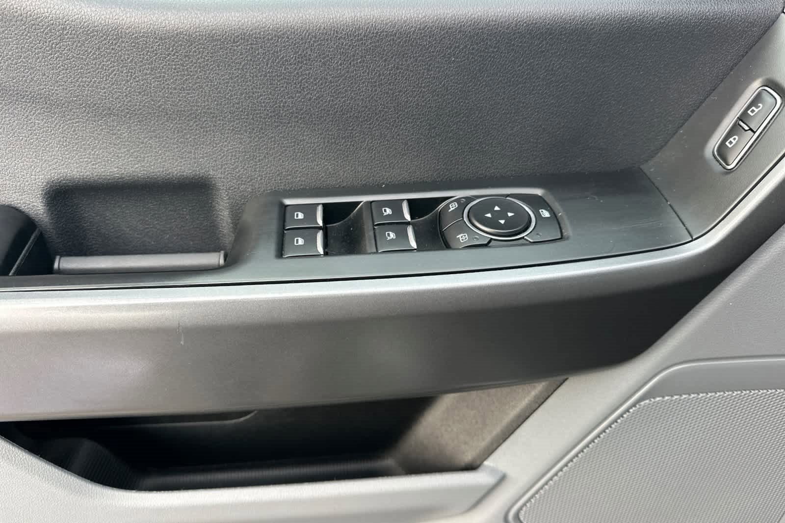 Certified 2025 Ford F250 XLT image 12