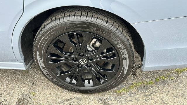Used 2025 Honda Odyssey Sport-L image 6