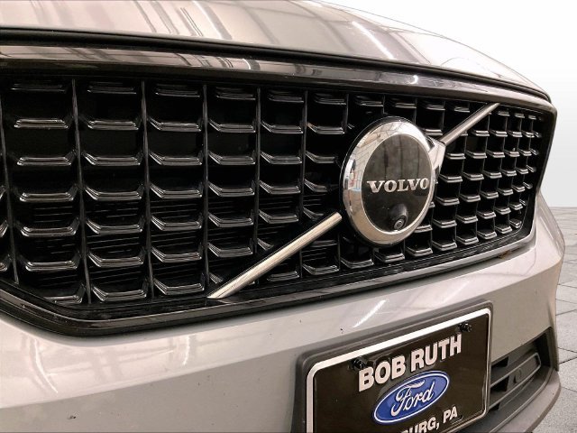 Used 2024 Volvo XC40 B5 Ultimate w/ Climate Package AWD/4WD image 29
