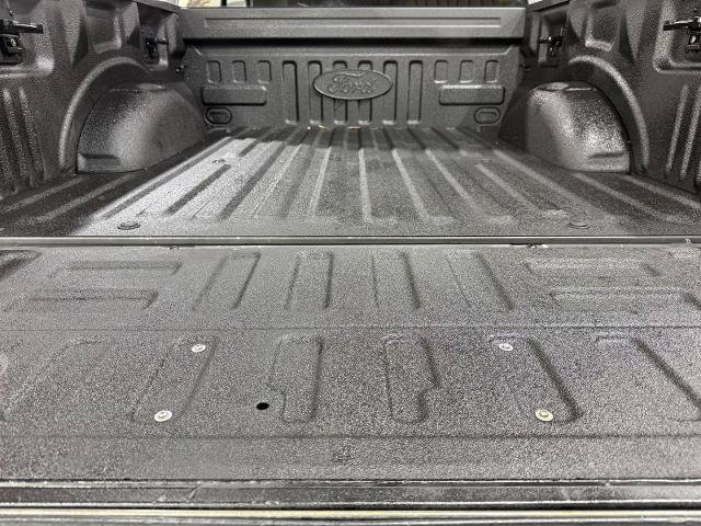 Certified 2018 Ford F150 Lariat w/ Equipment Group 502A Luxury AWD/4WD image 36