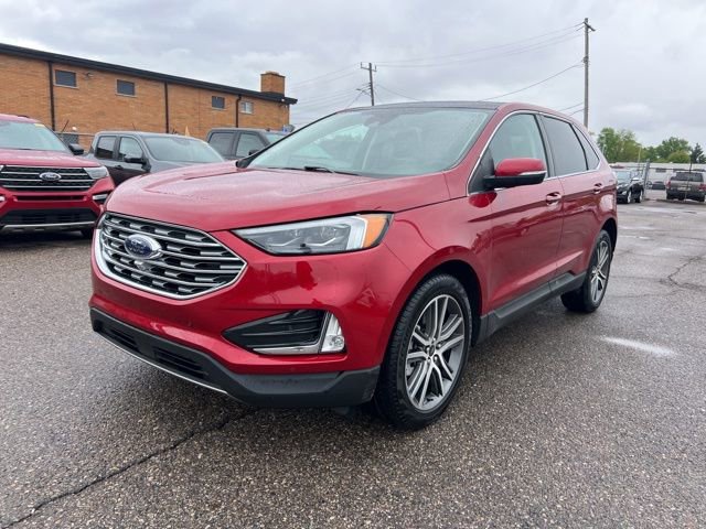 Certified 2024 Ford Edge Titanium w/ Equipment Group 301A AWD/4WD image 31