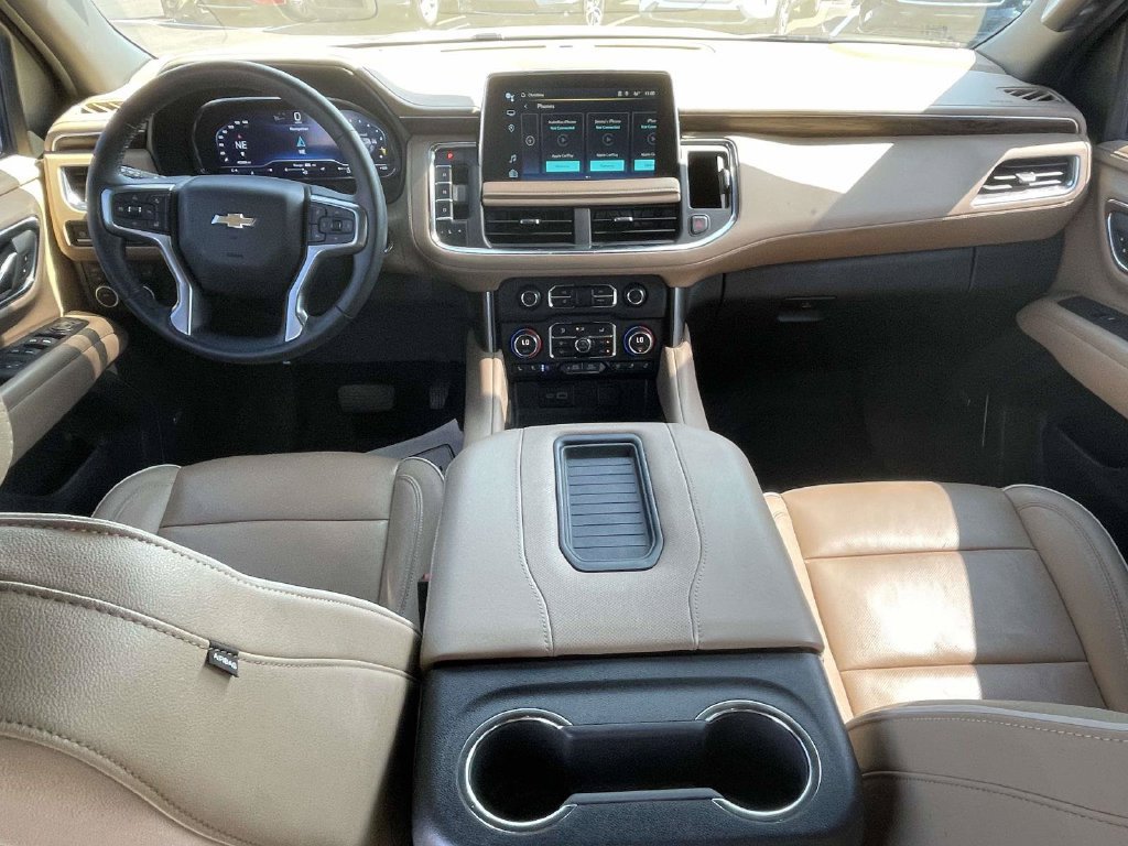 Used 2024 Chevrolet Tahoe Premier AWD/4WD image 11
