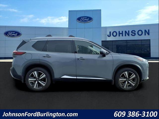 Used 2023 Nissan Rogue Platinum w/ Platinum Premium Package image 4