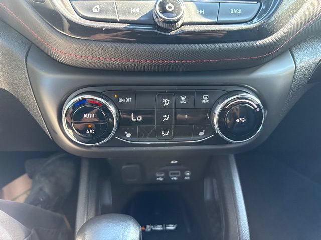 Used 2023 Chevrolet TrailBlazer RS w/ Sun and Liftgate Package AWD/4WD image 26