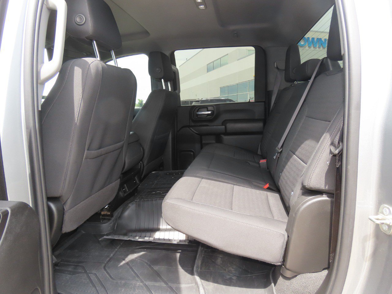 Used 2024 Chevrolet Silverado 2500 Custom w/ Custom Value Package AWD/4WD image 20