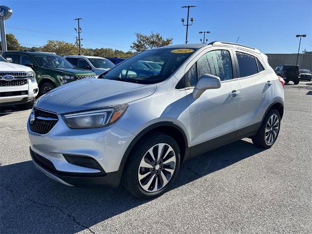 Used 2022 Buick Encore Preferred w/ Safety Package image 8