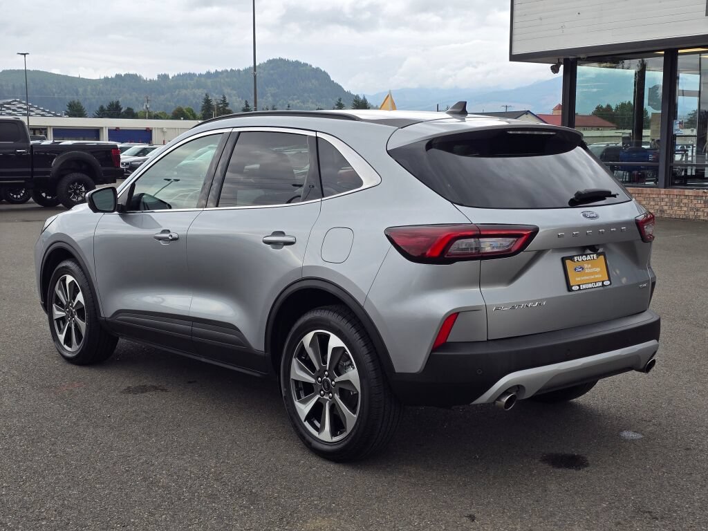 Certified 2024 Ford Escape Platinum AWD/4WD image 8