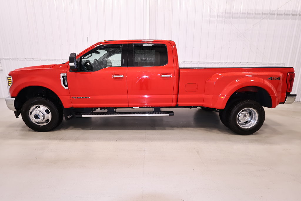 Certified 2019 Ford F350 XLT w/ XLT Premium Package AWD/4WD image 7