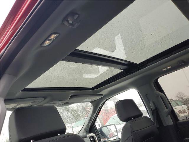 Certified 2022 Ford F150 Lariat w/ Equipment Group 502A High image 25