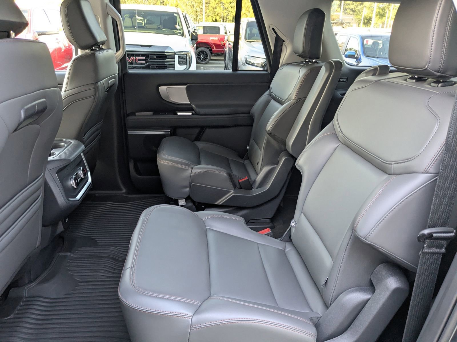 Certified 2025 Ford Expedition Max Active image 17