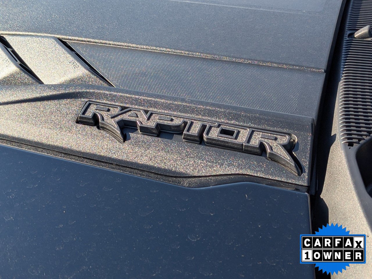 Certified 2025 Ford Bronco Raptor w/ Interior Carbon Fiber Pack image 13