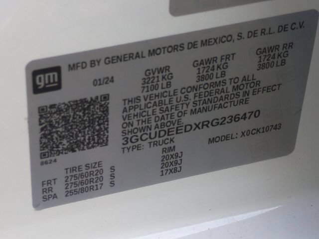 Used 2024 Chevrolet Silverado 1500 RST AWD/4WD image 30