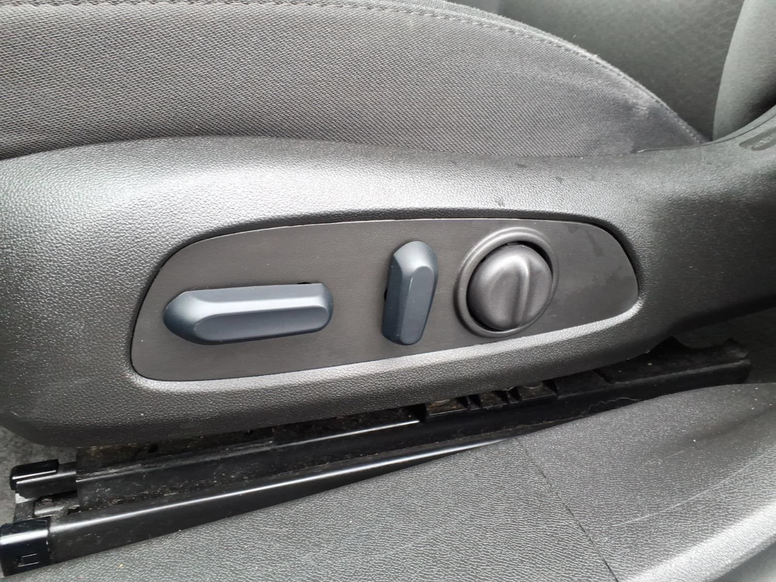Used 2024 Chevrolet Malibu LT FWD image 12
