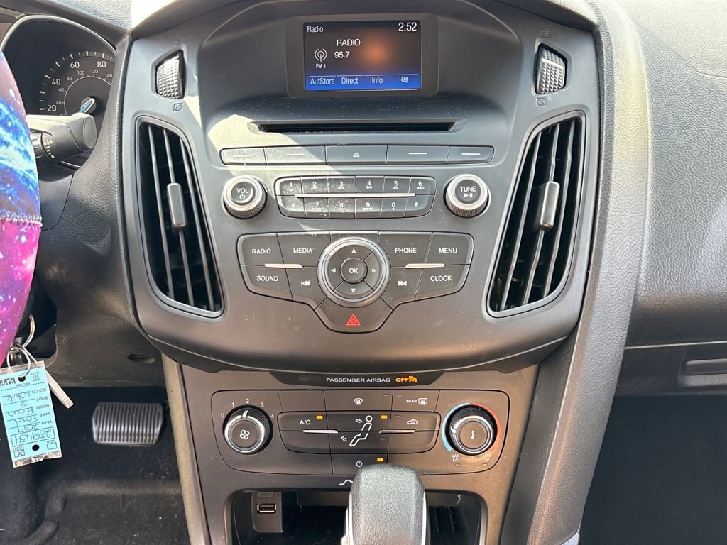 Certified 2017 Ford Focus S image 23