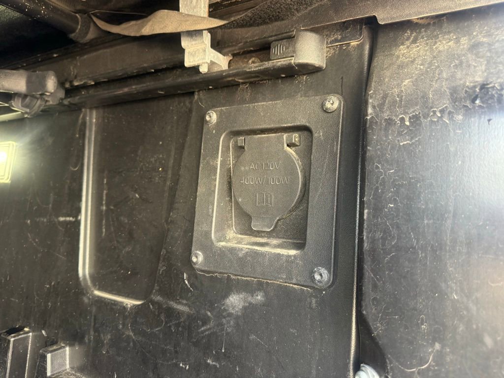 Used 2022 Toyota Tundra Platinum w/ Advanced Package image 49