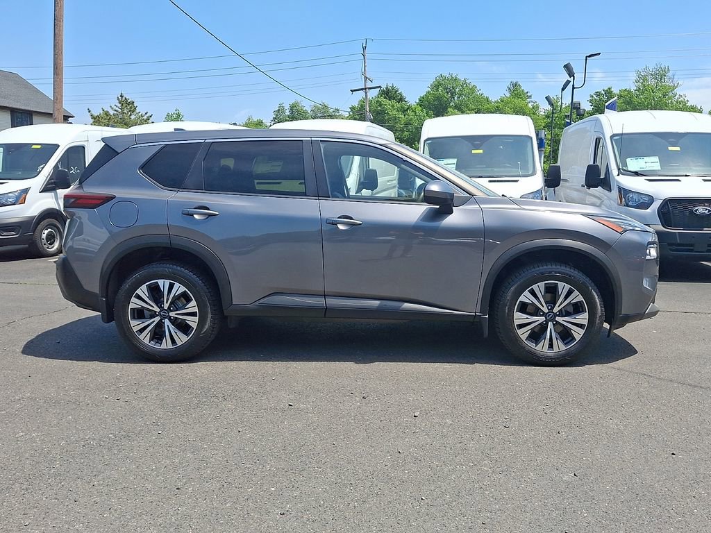 Used 2023 Nissan Rogue SV AWD/4WD image 8