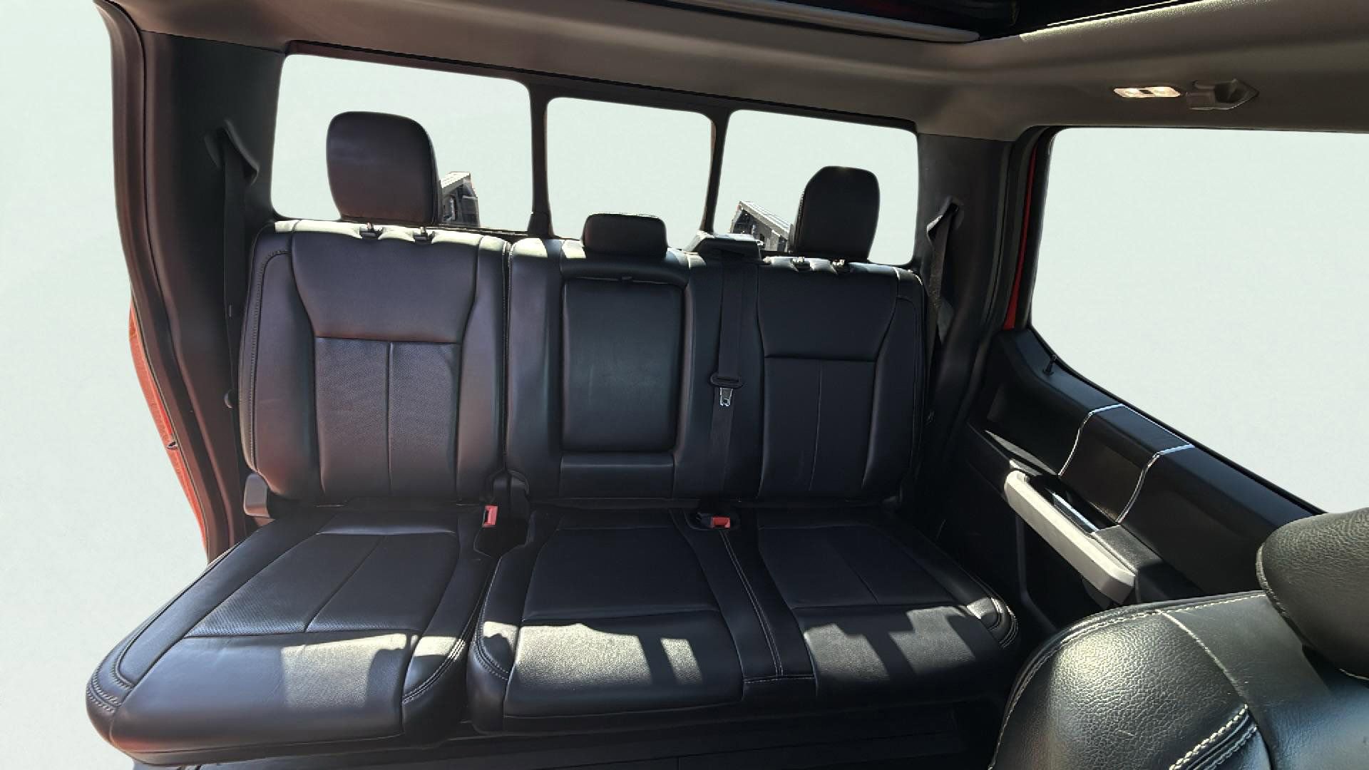 Certified 2020 Ford F250 Lariat w/ Tremor Off-Road Package image 17