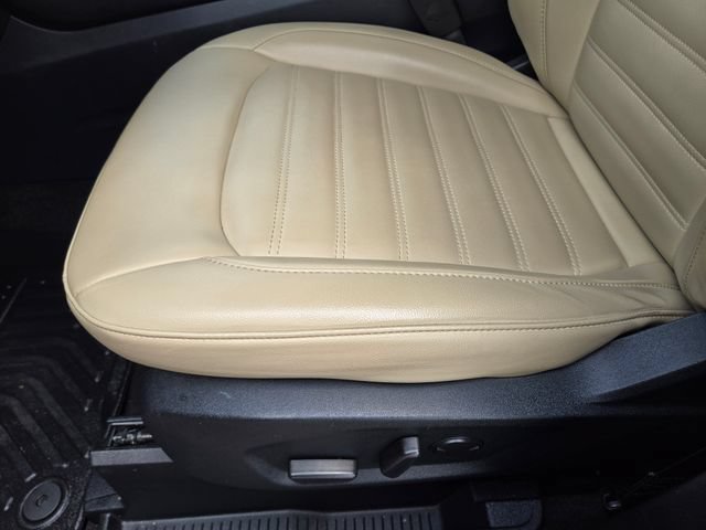 Certified 2020 Ford Edge SEL w/ Convenience Package FWD image 23