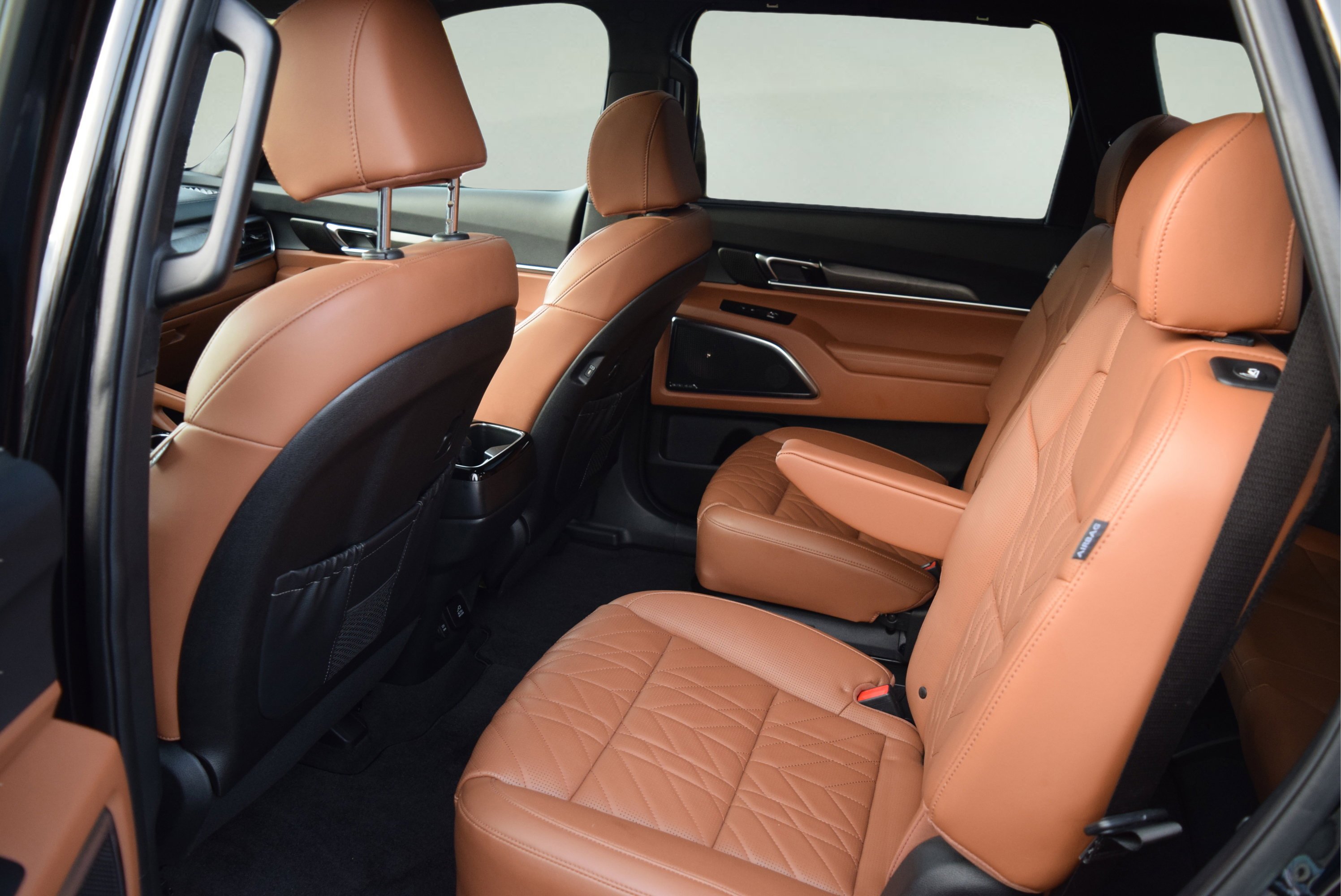 Used 2025 Kia Telluride SX Prestige X-Line image 8