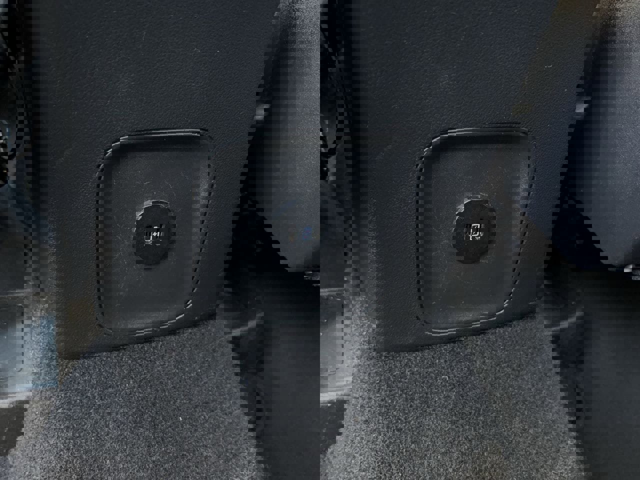 Certified 2025 Ford Escape Active image 20