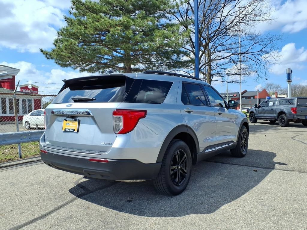 Certified 2023 Ford Explorer XLT AWD/4WD image 6