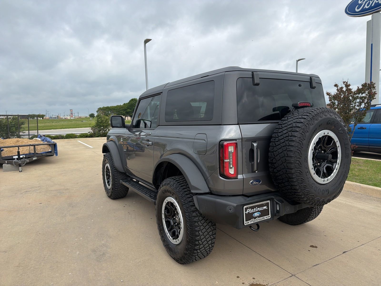 Certified 2022 Ford Bronco Outer Banks w/ Sasquatch Package AWD/4WD image 3