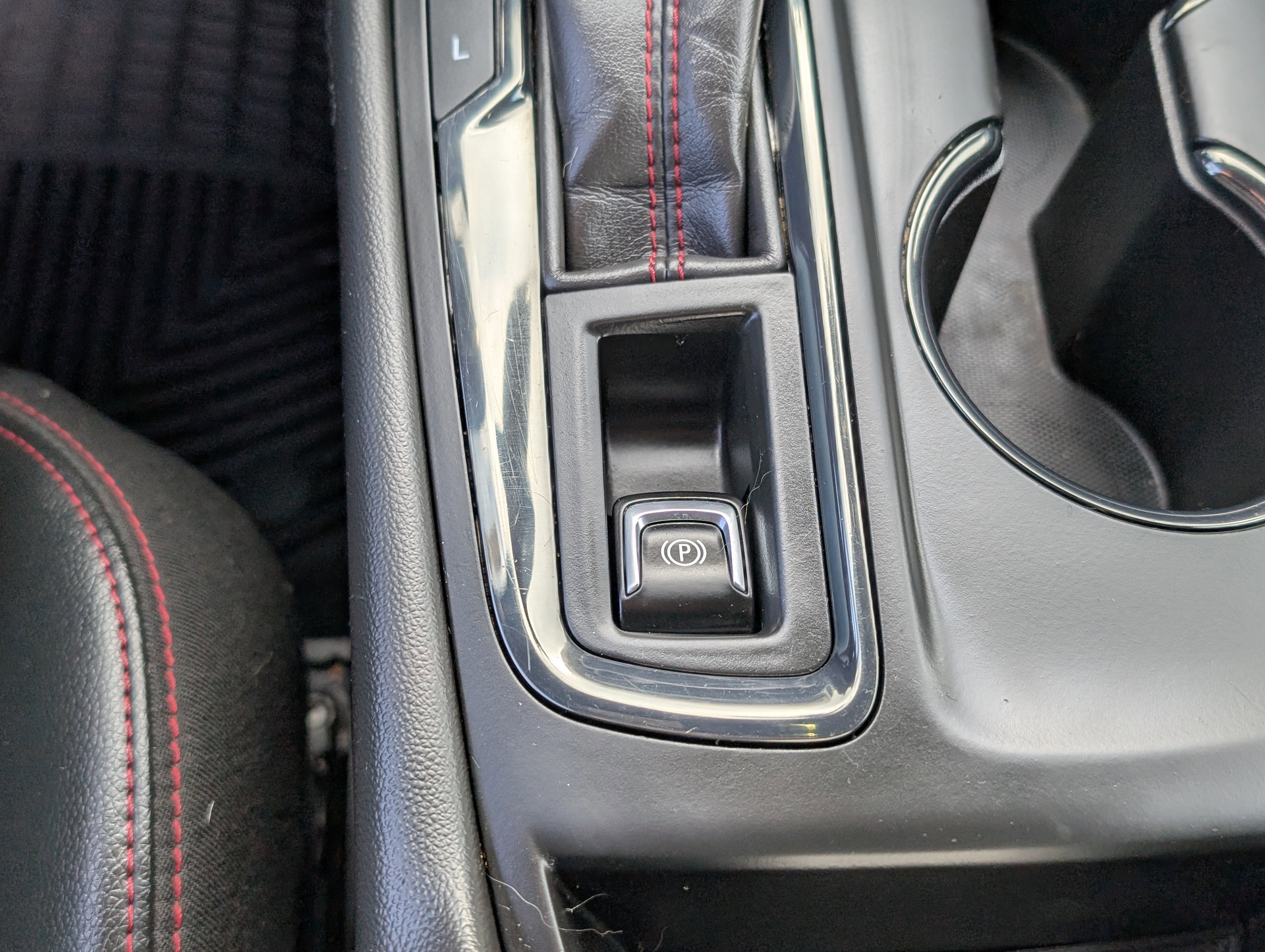 Used 2023 Chevrolet Equinox RS w/ RS Leather Package image 25