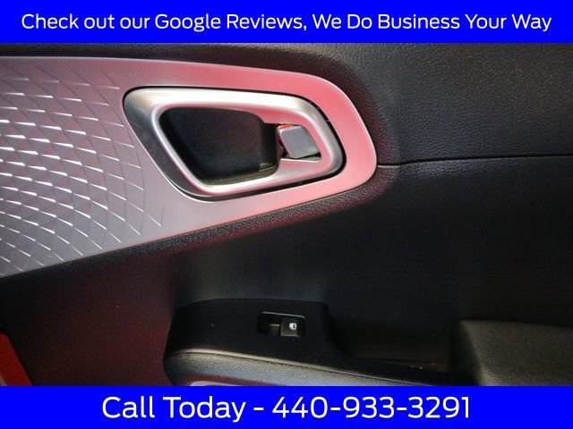 Used 2022 Kia Soul LX image 40