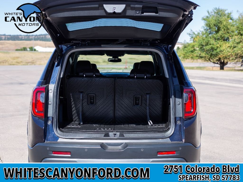 Used 2022 GMC Acadia AT4 w/ Preferred Package AWD/4WD image 8