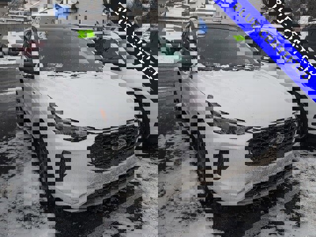 Certified 2023 Ford Escape ST-Line w/ Tech Pack #1 image 4