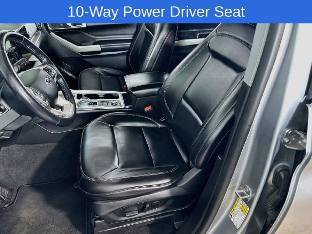 Certified 2021 Ford Explorer XLT w/ Equipment Group 202A AWD/4WD image 19