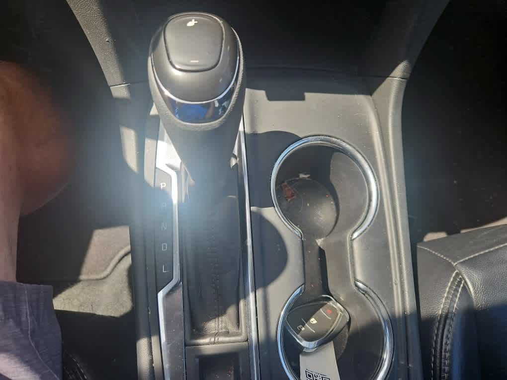 Used 2020 Chevrolet Equinox LT FWD image 18