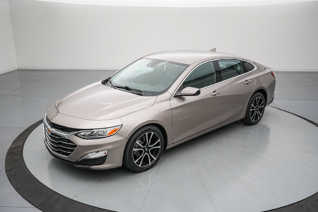 Used 2024 Chevrolet Malibu LT FWD image 8