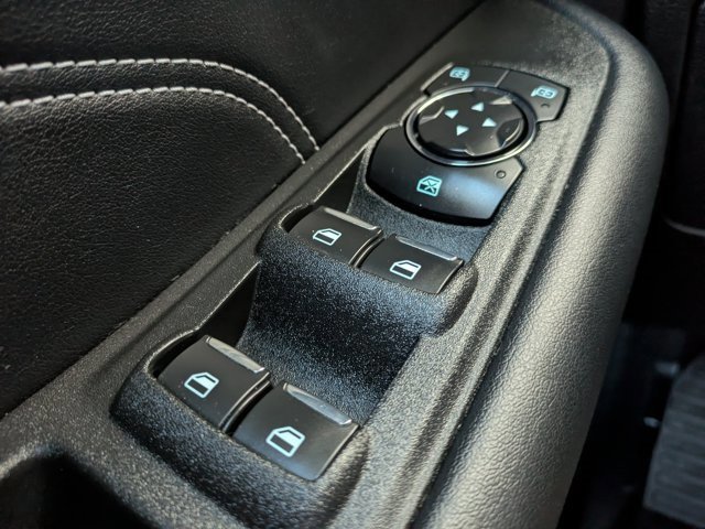 Certified 2021 Ford Edge Titanium image 23