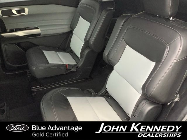 Certified 2023 Ford Explorer XLT w/ Equipment Group 202A AWD/4WD image 29