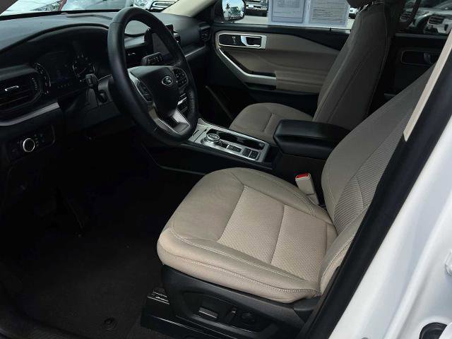 Certified 2023 Ford Explorer XLT image 13