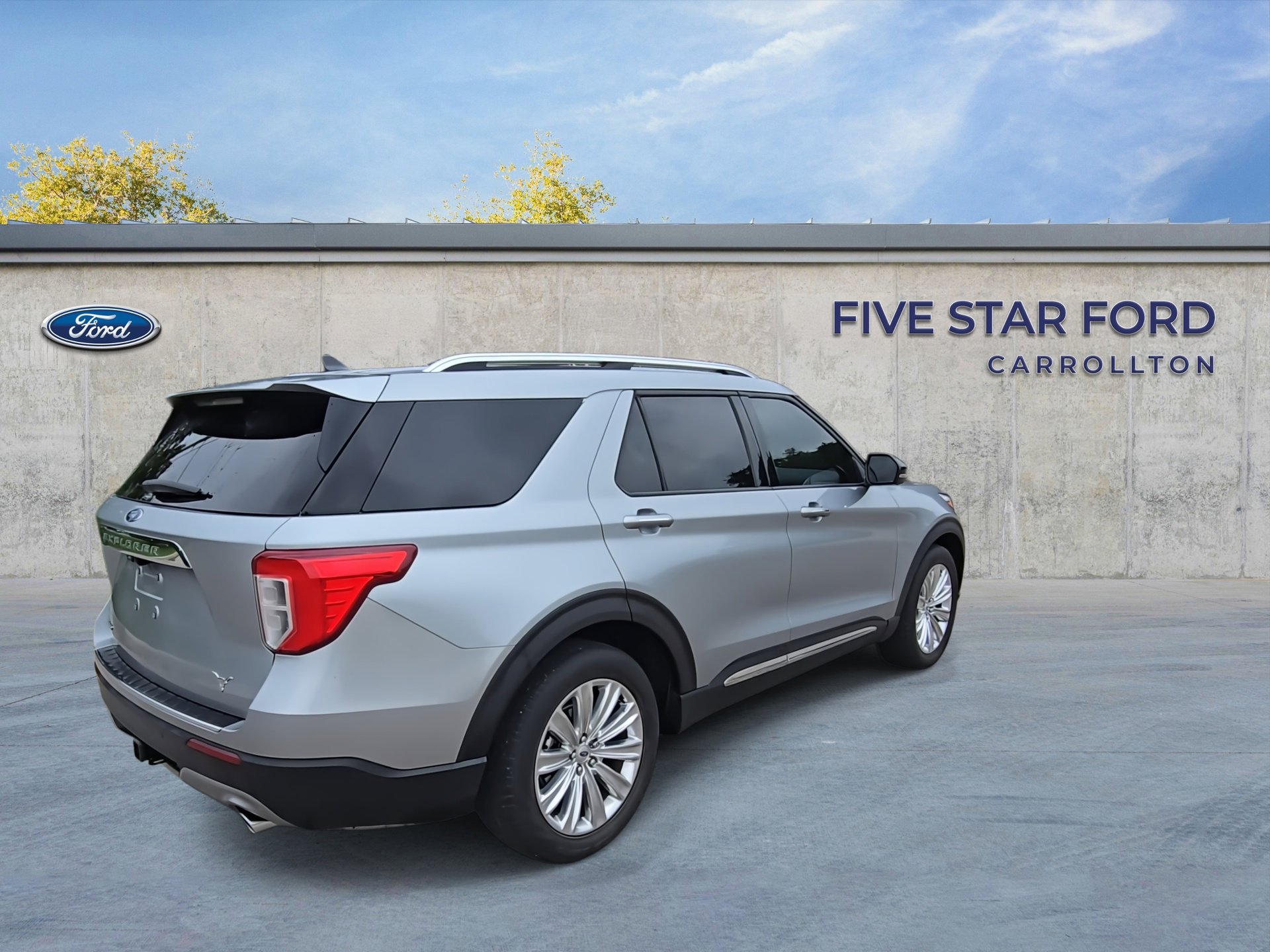 Certified 2023 Ford Explorer Limited w/ Limited Technology Package RWD image 8