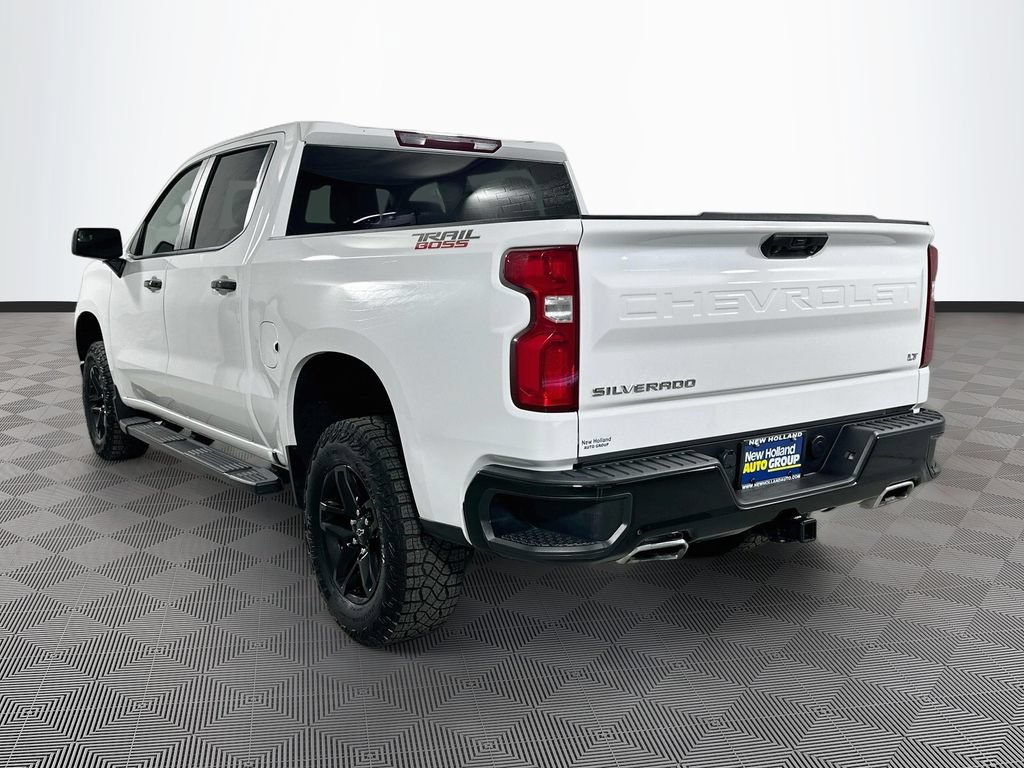 Used 2025 Chevrolet Silverado 1500 LT Trail Boss w/ Protection Package AWD/4WD image 8