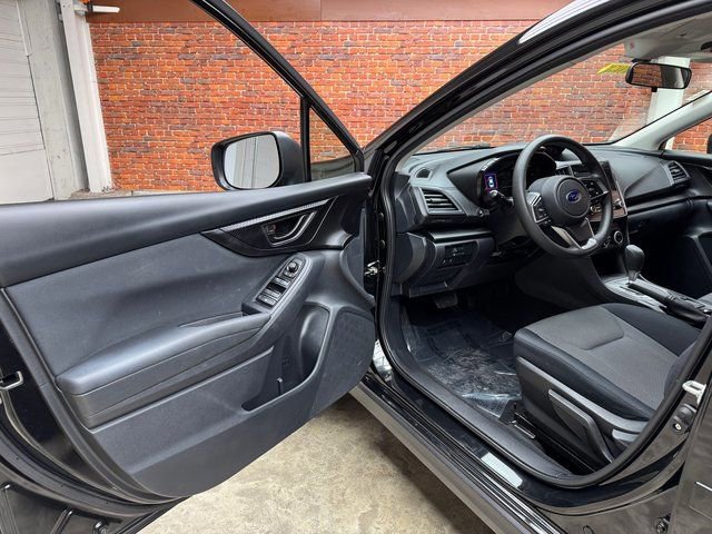 Used 2023 Subaru Crosstrek 2.0i image 10