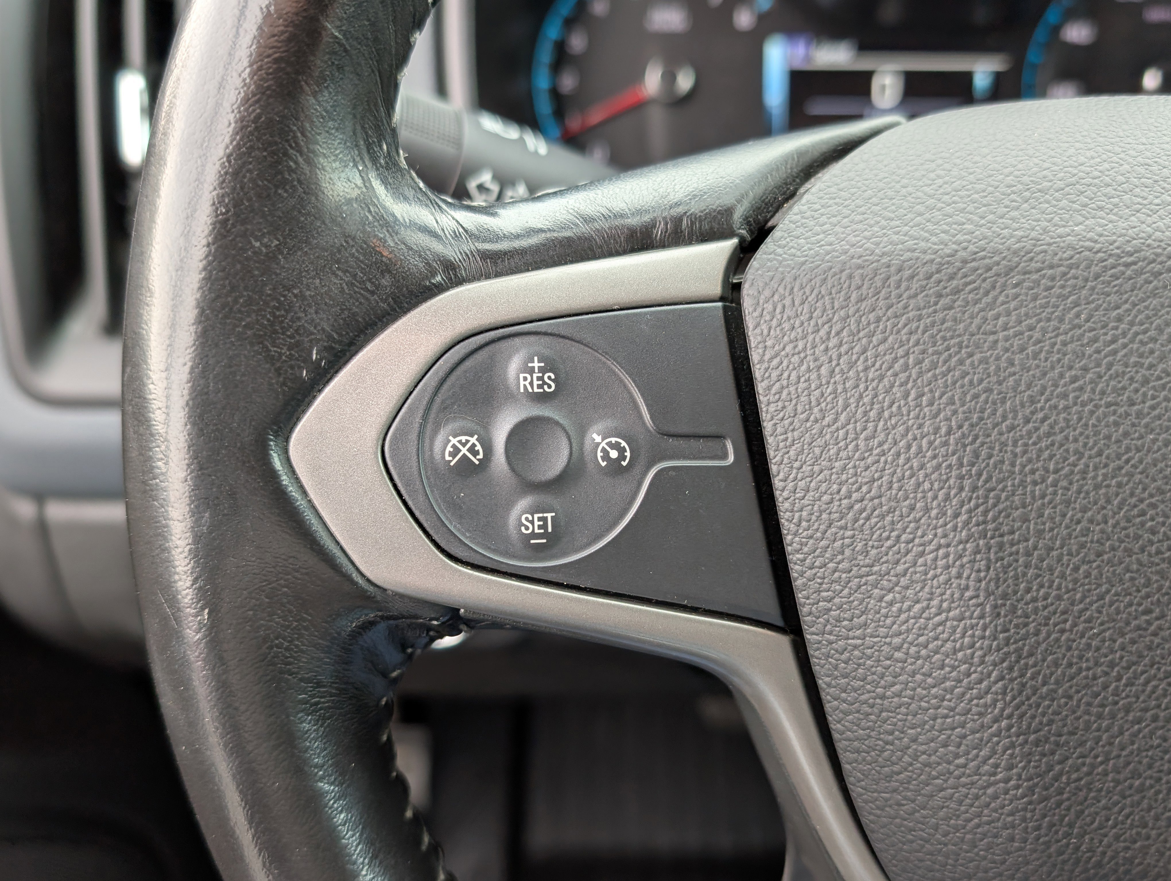 Used 2017 Chevrolet Colorado Z71 image 19