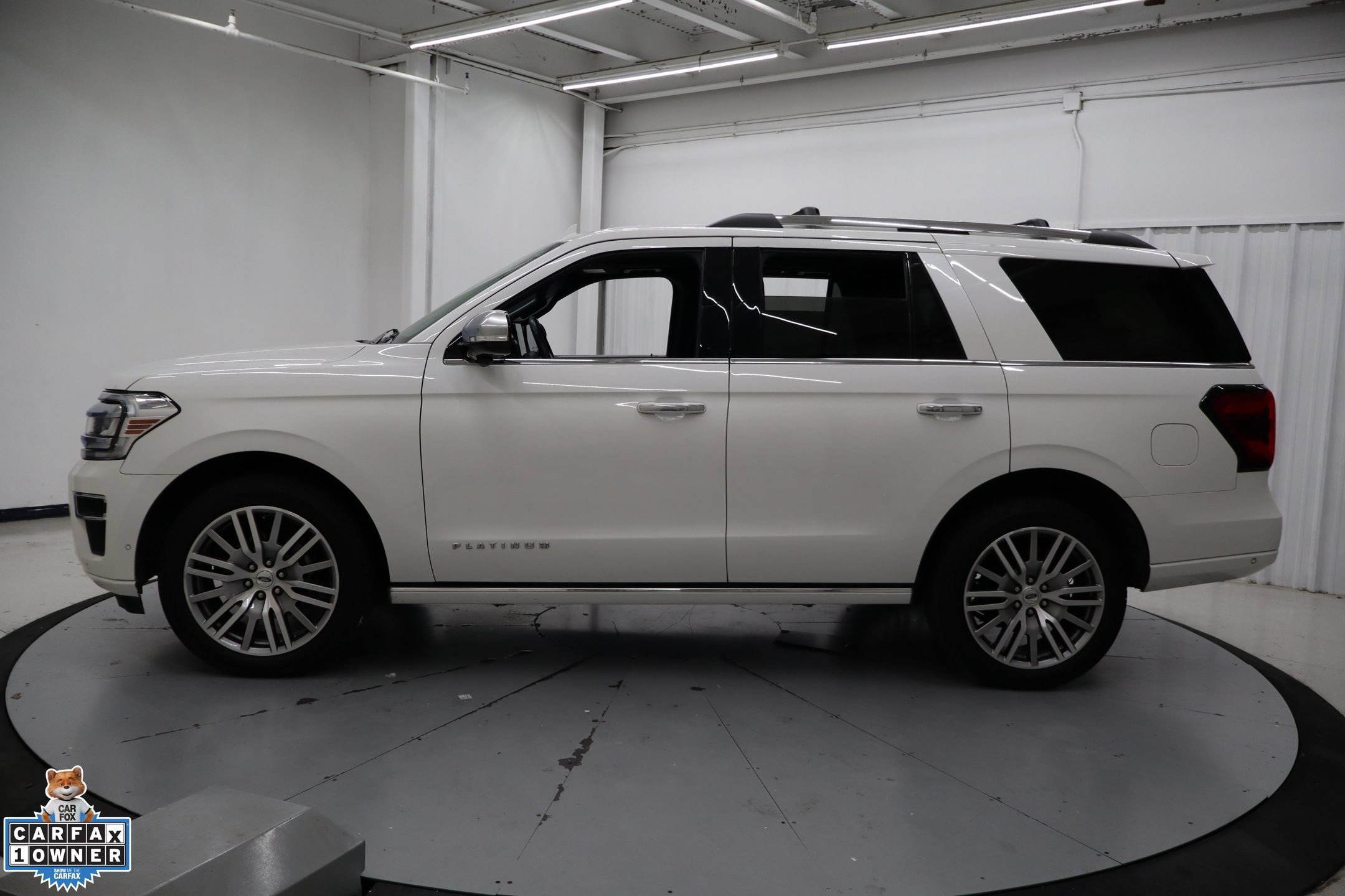 Certified 2024 Ford Expedition Platinum AWD/4WD image 7