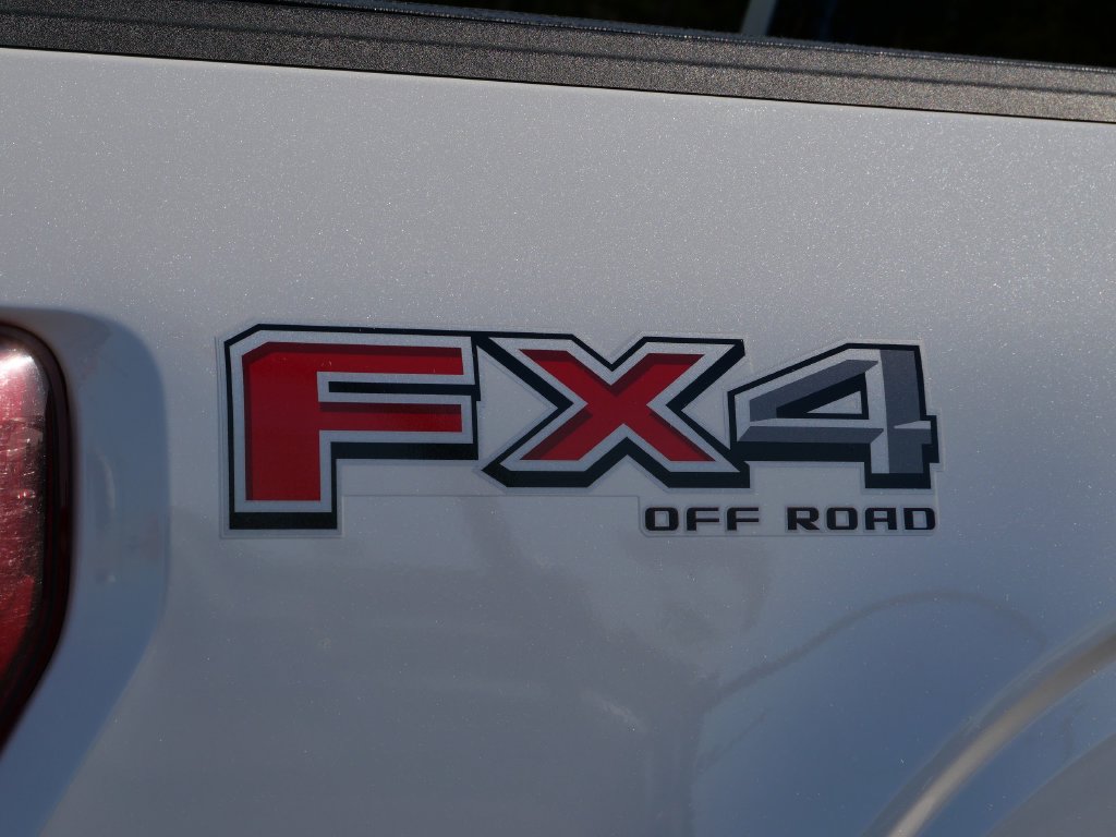 Certified 2021 Ford F150 Lariat w/ Max Trailer Tow Package AWD/4WD image 8