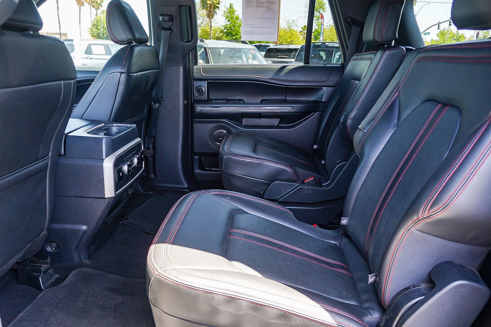 Certified 2024 Ford Expedition Max Limited RWD image 20