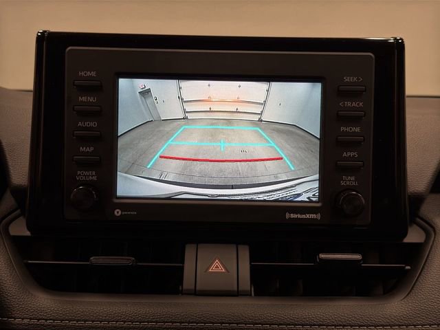 Used 2022 Toyota RAV4 LE FWD image 27