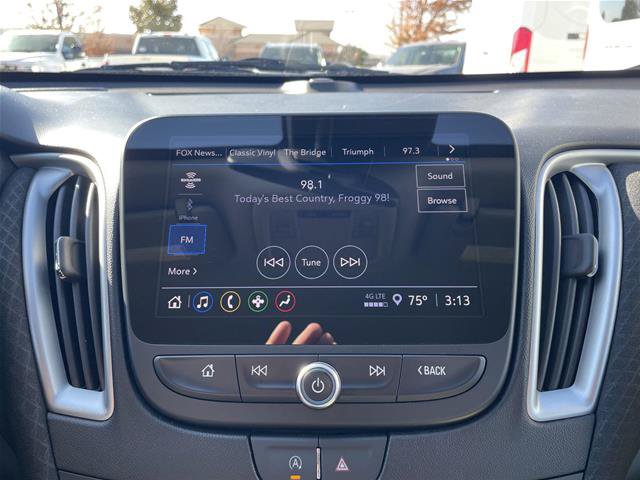 Used 2024 Chevrolet Malibu LT FWD image 25